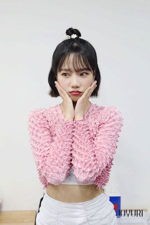 izone_member IZ*ONE_ユリ