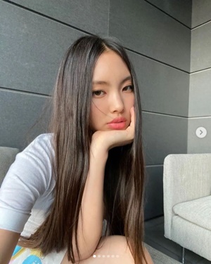 newjeans-member-hyein NewJeans(ニュージーンズ)メンバーのヘイン