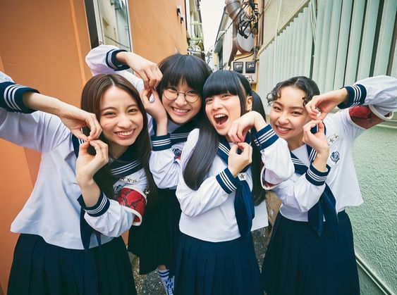 atarashiigakkonoleaders-member 新しい学校のリーダーズのメンバー